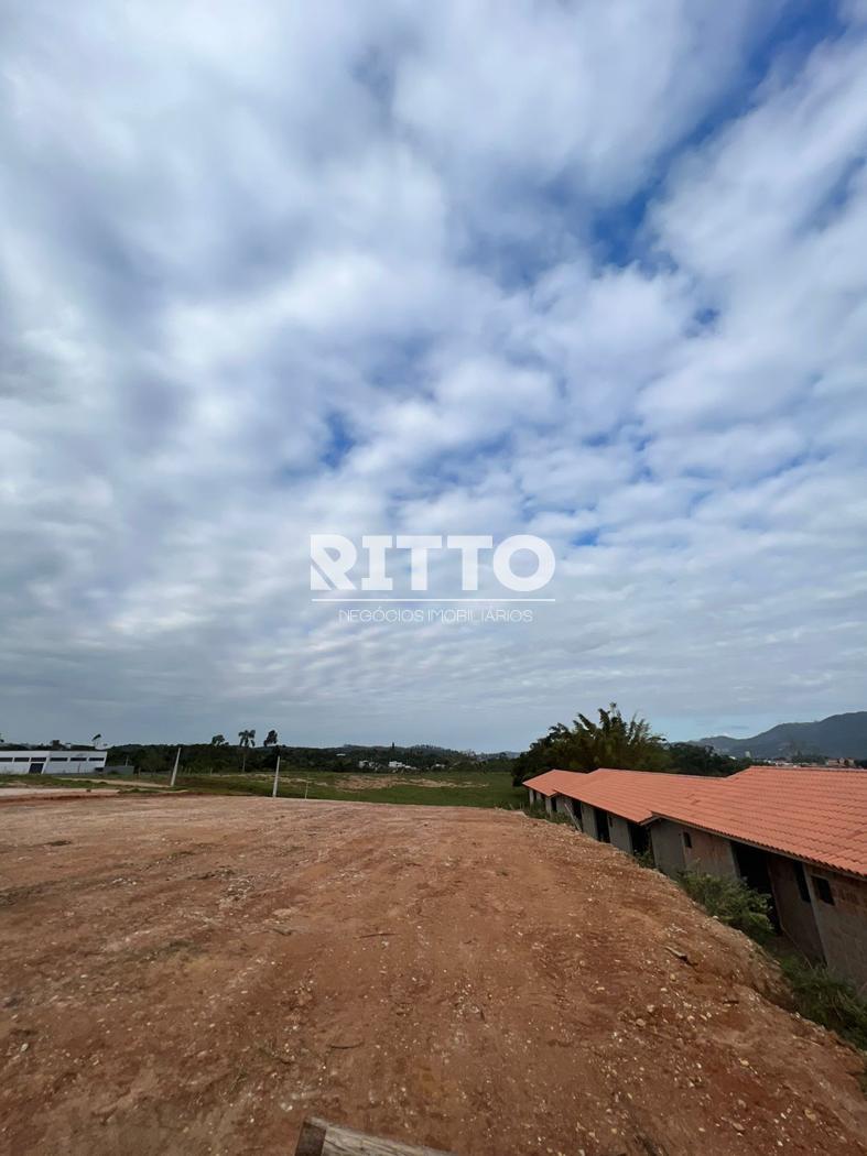 Lote/Terreno no bairro AREIÃO, em Canelinha | Eu Corretor