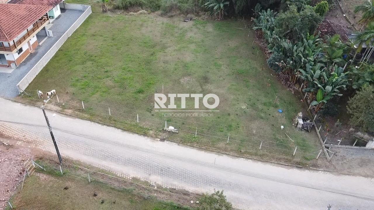 Lote/Terreno no bairro KREQUER, em São João Batista | Eu Corretor