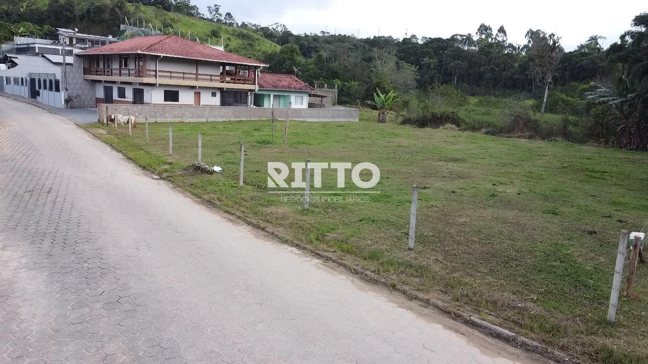 Lote/Terreno no bairro KREQUER, em São João Batista | Eu Corretor