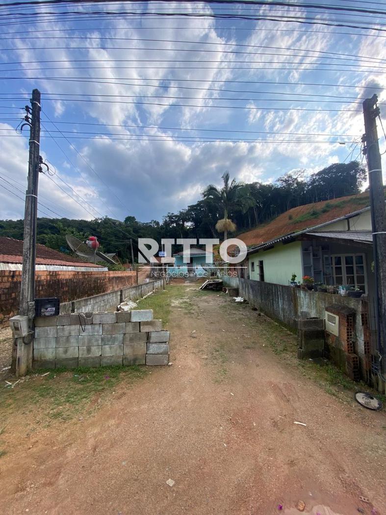 Casa de 2 quartos, no bairro KREQUER, em São João Batista | Eu Corretor