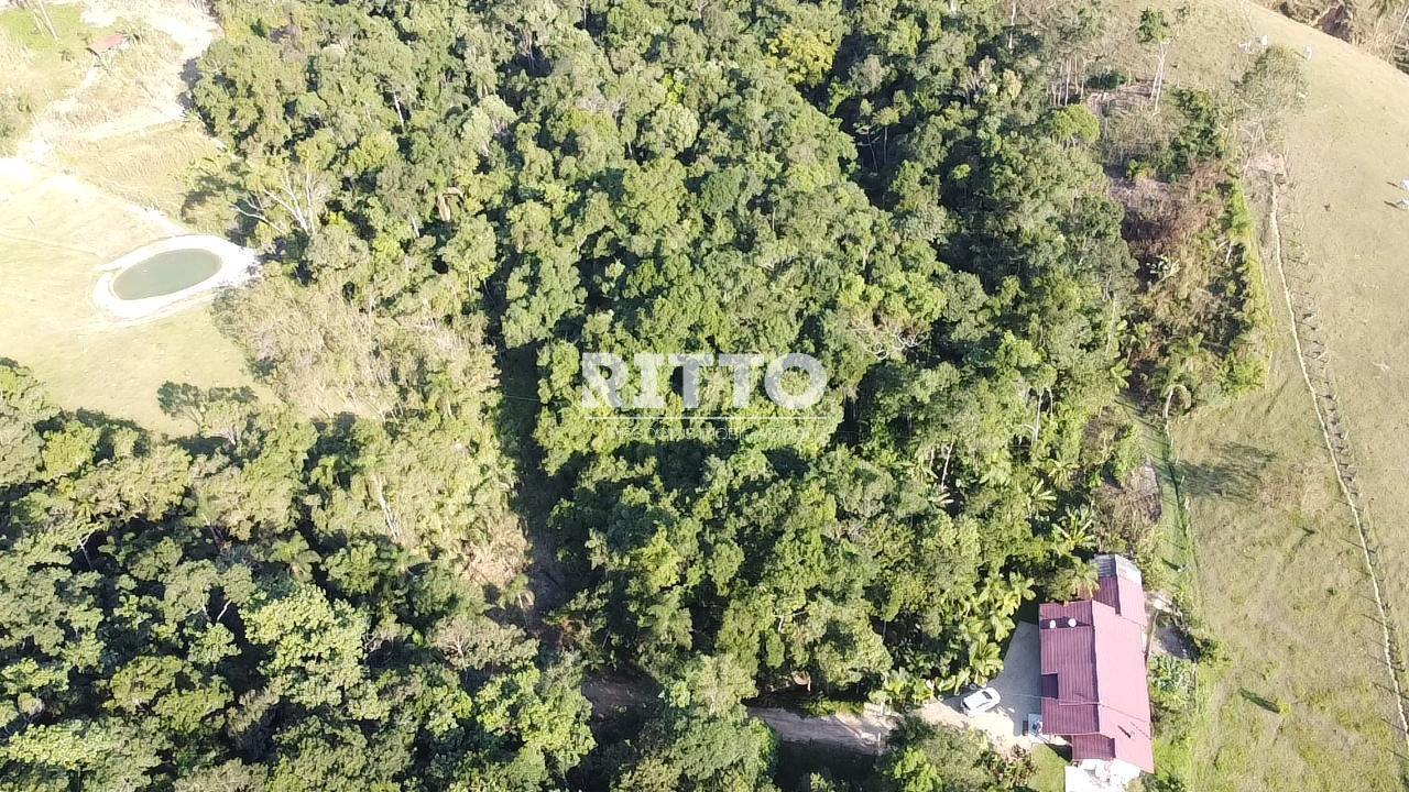 Lote/Terreno de 25000m² no bairro Bairro não informado, em São João Batista | Eu Corretor