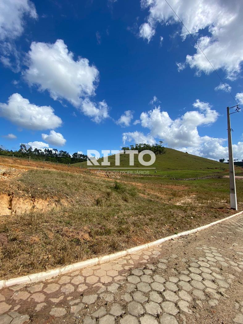 Lote/Terreno de 360m² no bairro COBRE, em Canelinha | Eu Corretor