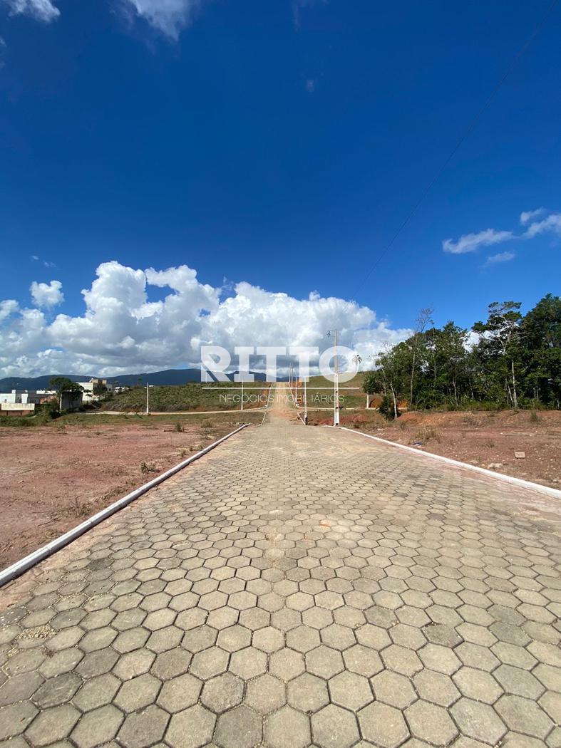 Lote/Terreno de 360m² no bairro COBRE, em Canelinha | Eu Corretor