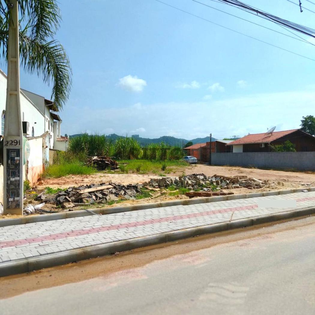 Lote/Terreno de 400m² no bairro Ribanceira do Sul, em São João Batista | Eu Corretor