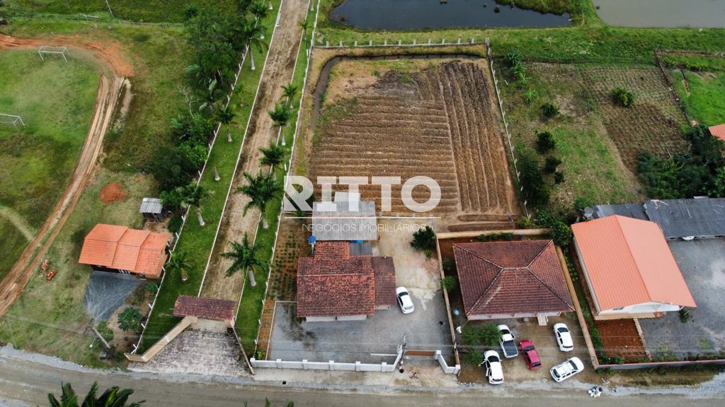 Lote/Terreno de 2400m² no bairro Moura, em Canelinha | Eu Corretor