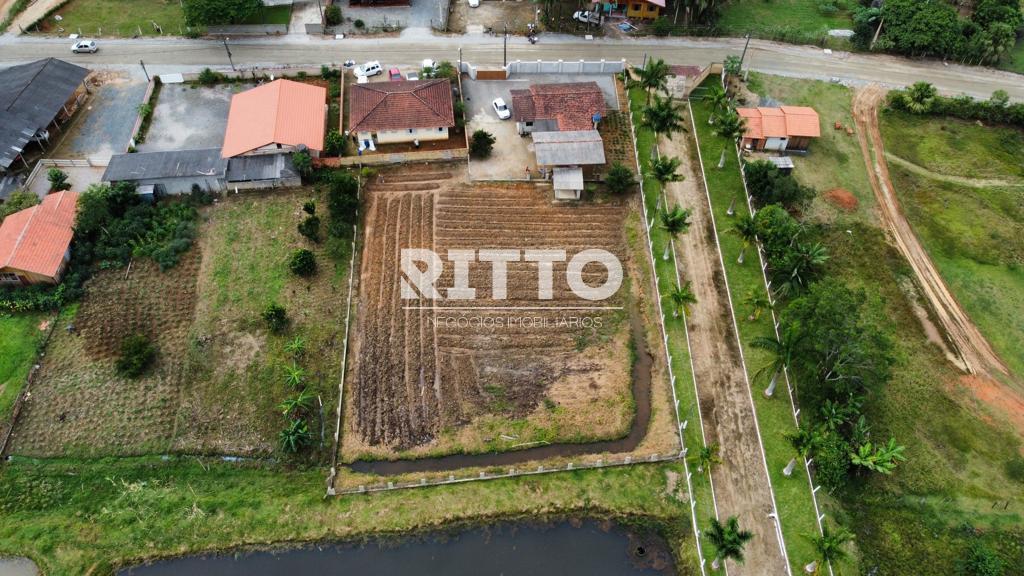 Lote/Terreno de 2400m² no bairro Moura, em Canelinha | Eu Corretor