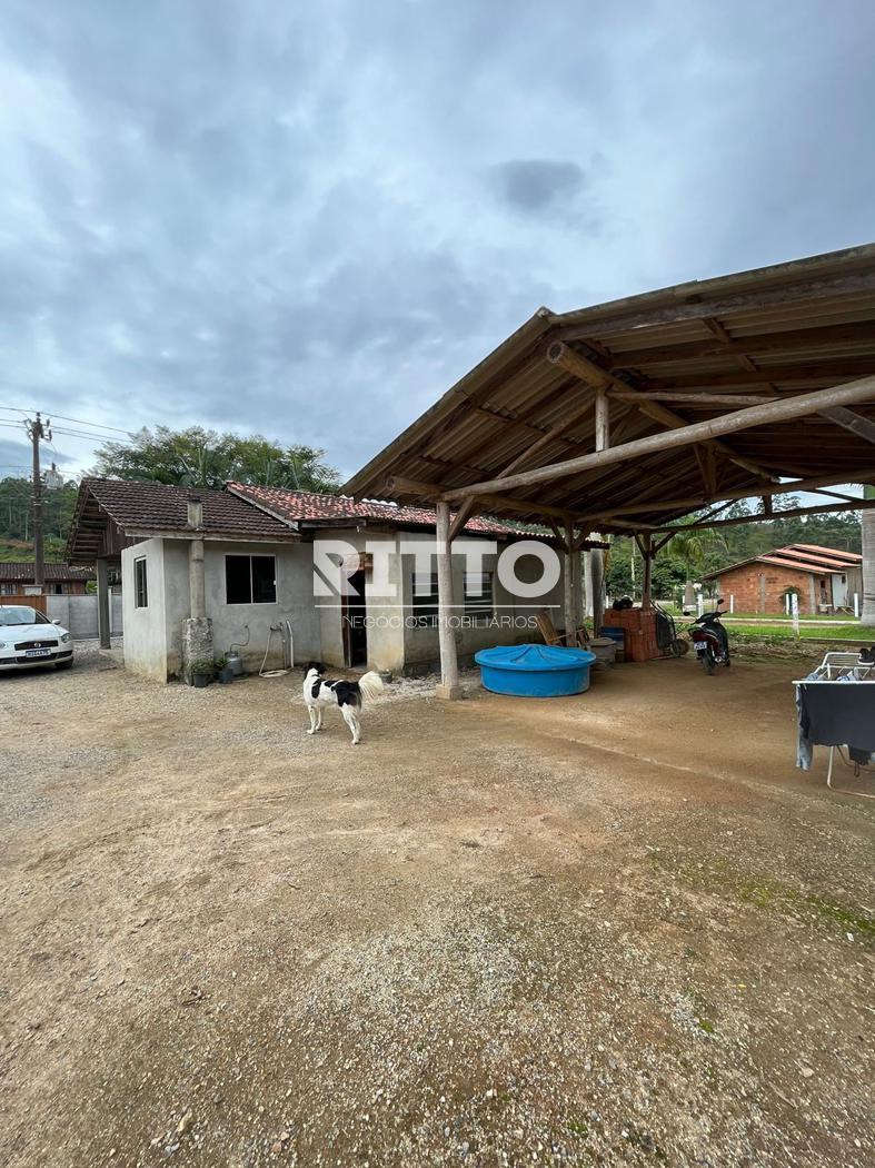 Lote/Terreno de 2400m² no bairro Moura, em Canelinha | Eu Corretor