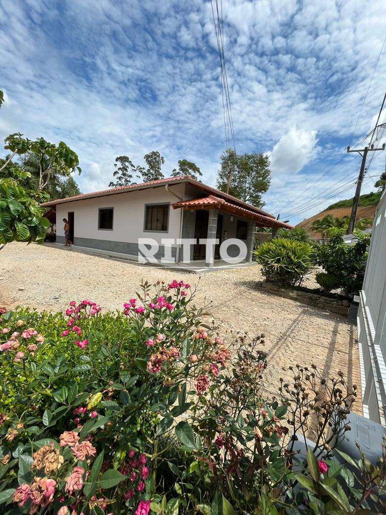 Casa de 3 quartos, 4000m² no bairro GALERA, em Canelinha | Eu Corretor