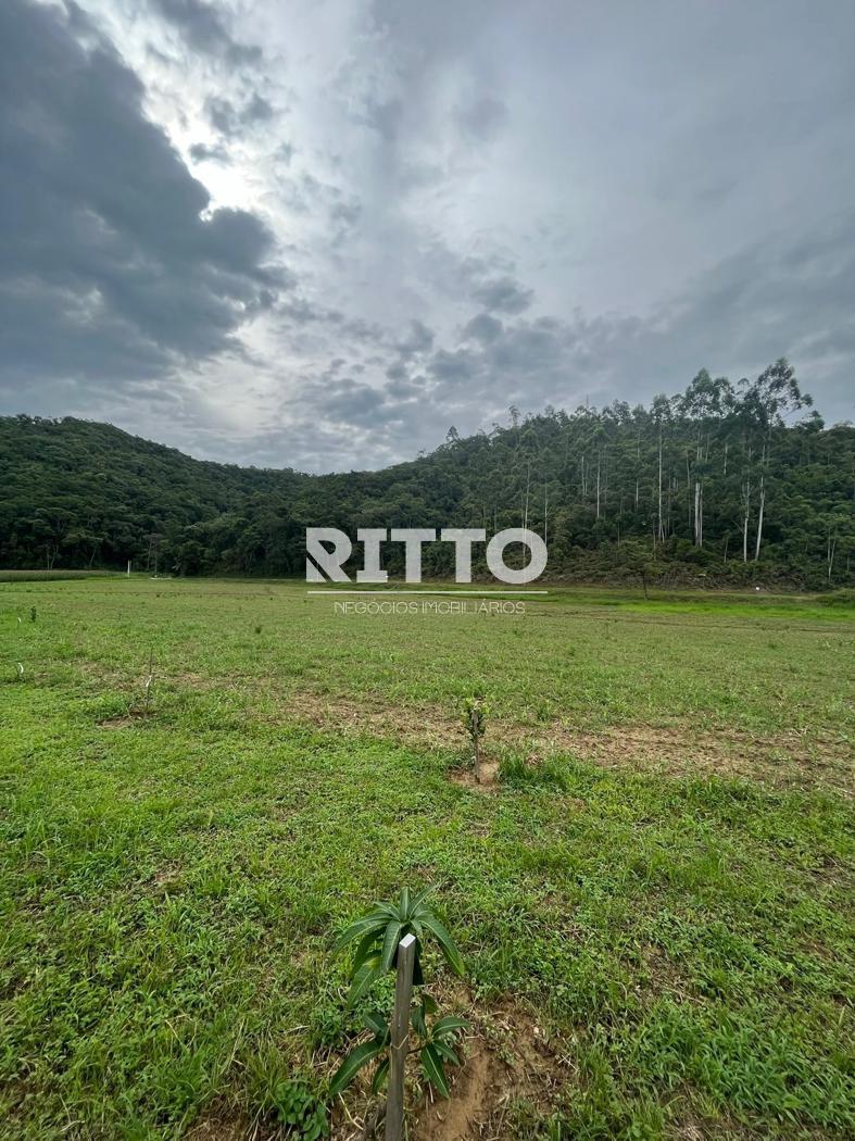 Lote/Terreno no bairro COLONIA, em São João Batista | Eu Corretor