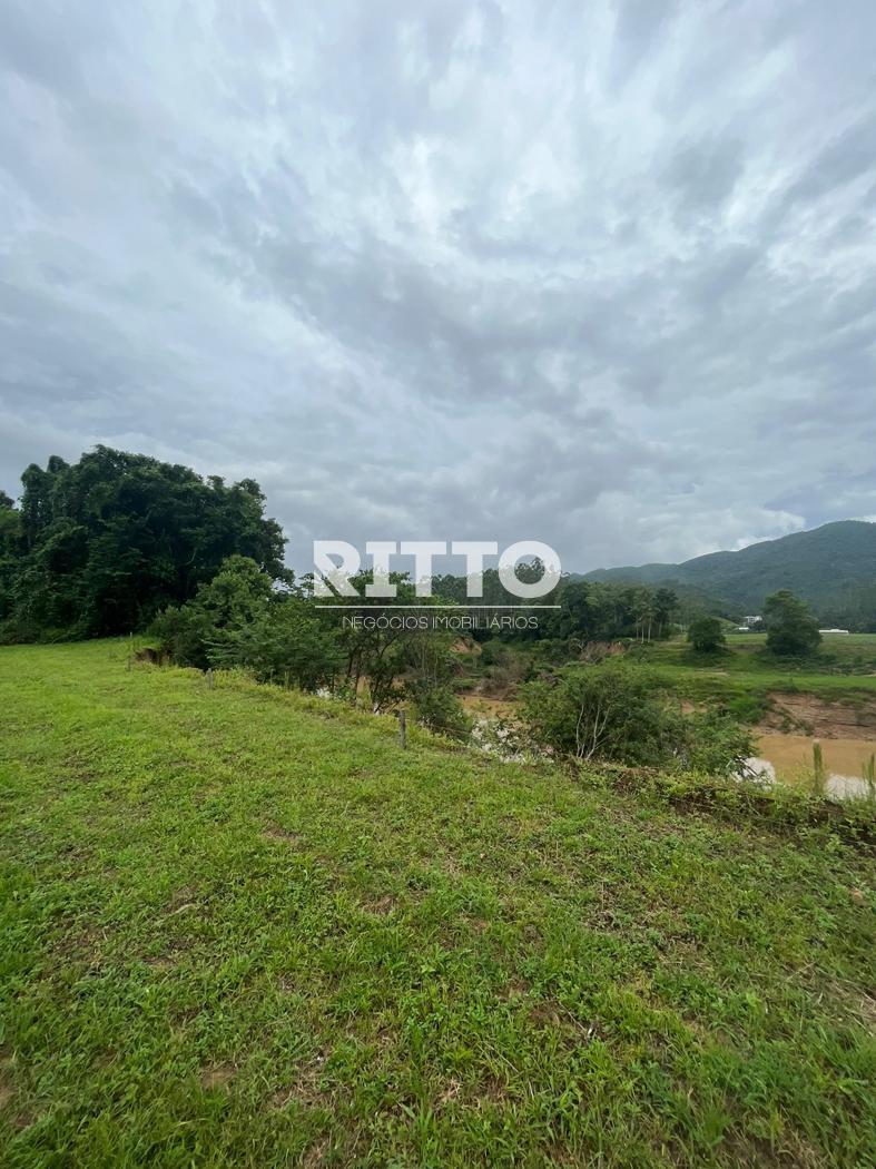 Lote/Terreno no bairro COLONIA, em São João Batista | Eu Corretor