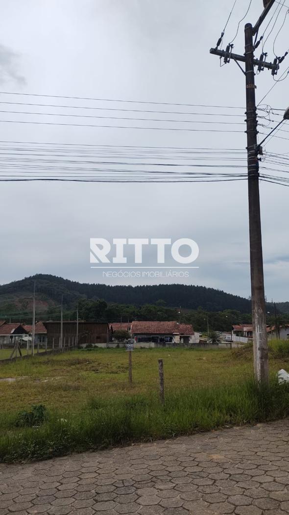 Lote/Terreno de 888m² no bairro KREQUER, em São João Batista | Eu Corretor