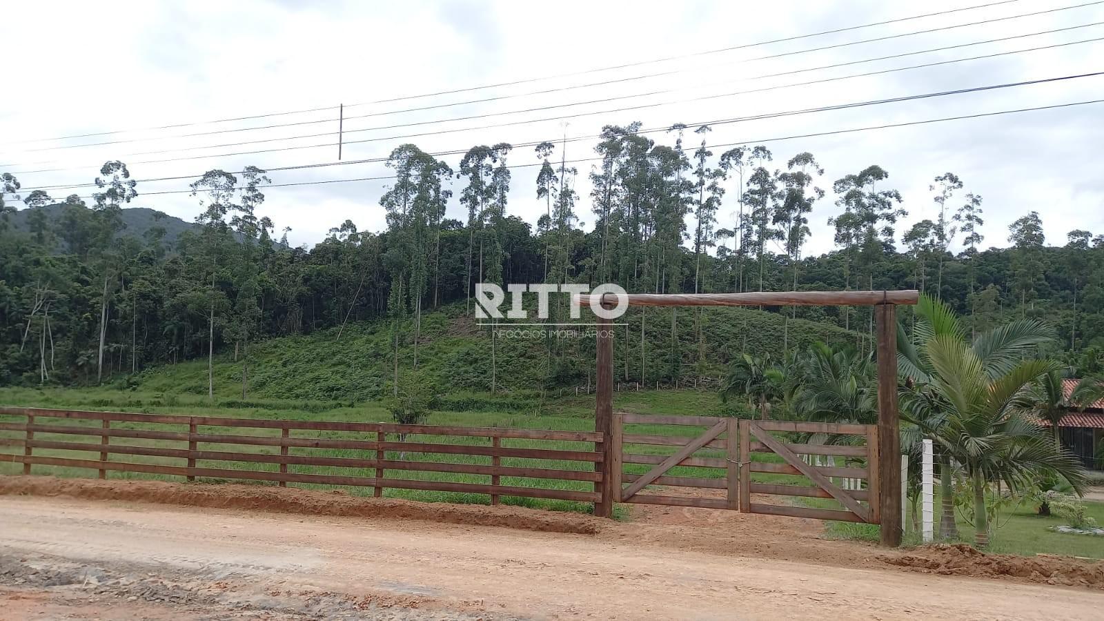 Fazenda/Sítios/Chácaras de 2880m² no bairro TIJIPIÓ, em São João Batista | Eu Corretor