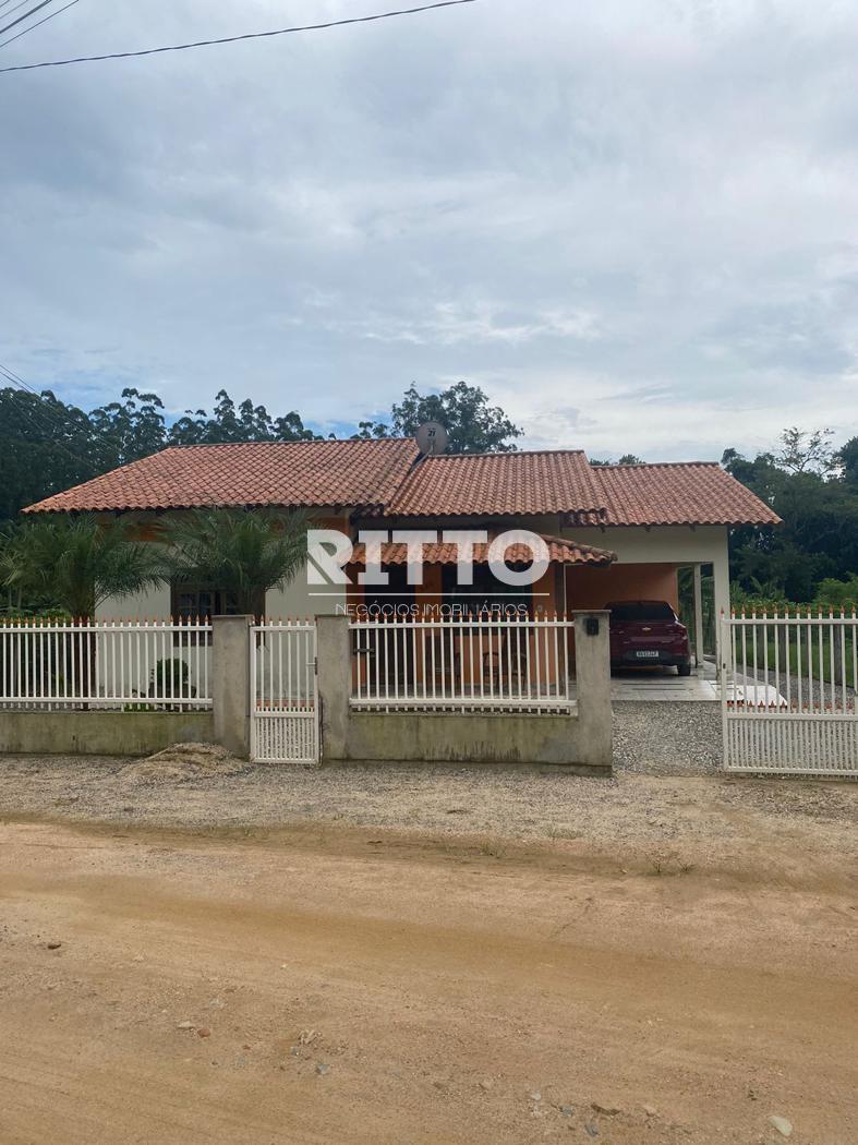 Casa de 3 quartos, 1960m² no bairro FERNANDES, em São João Batista | Eu Corretor