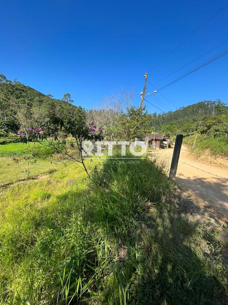 Fazenda/Sítios/Chácaras de 3000m² no bairro Bairro não informado, em São João Batista | Eu Corretor