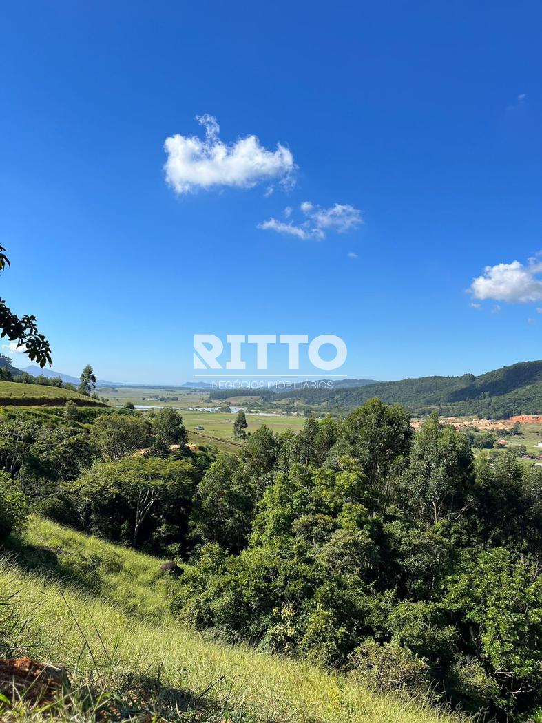 Fazenda/Sítios/Chácaras de 20000m² no bairro Itinga, em Tijucas | Eu Corretor