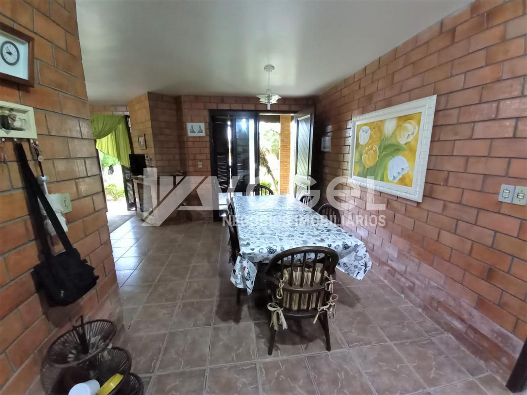 Casa à venda com 4 quartos, 300m² - Foto 6