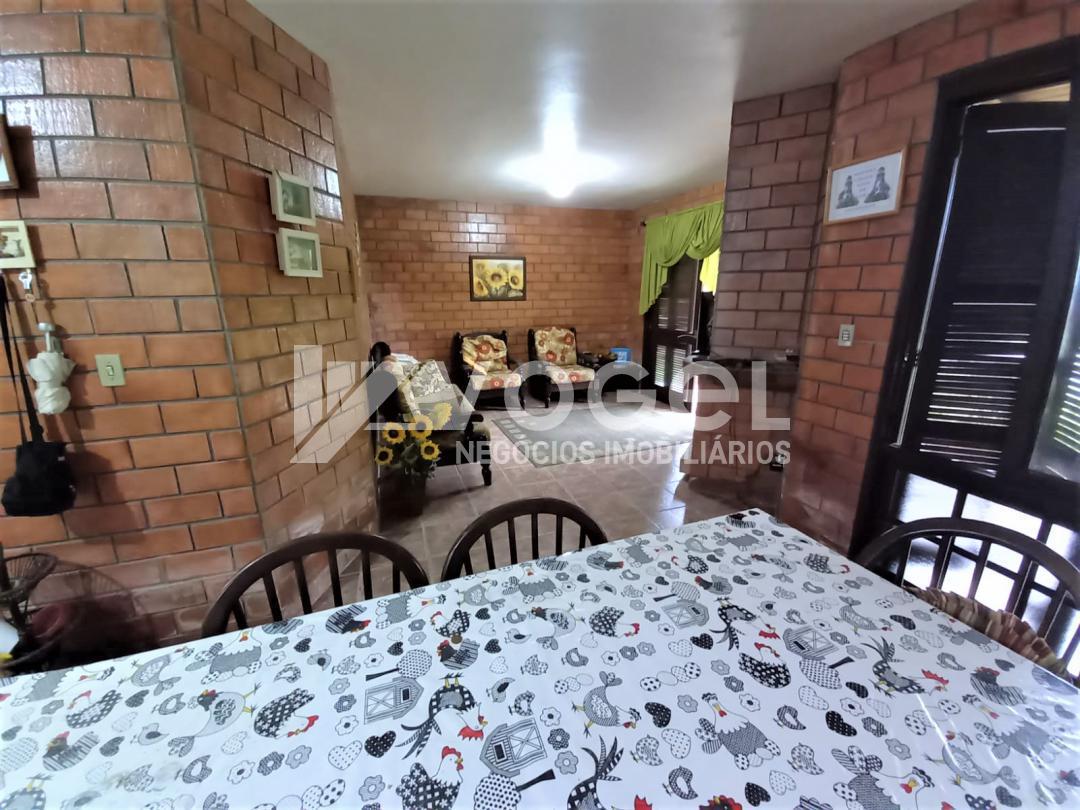 Casa à venda com 4 quartos, 300m² - Foto 14