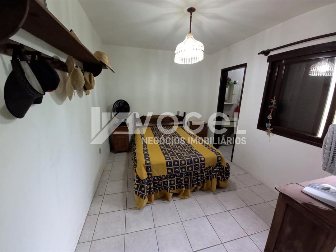 Casa à venda com 4 quartos, 300m² - Foto 16