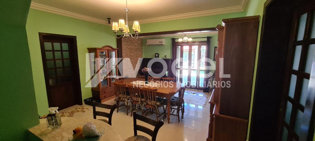 Casa à venda com 3 quartos, 220m² - Foto 16