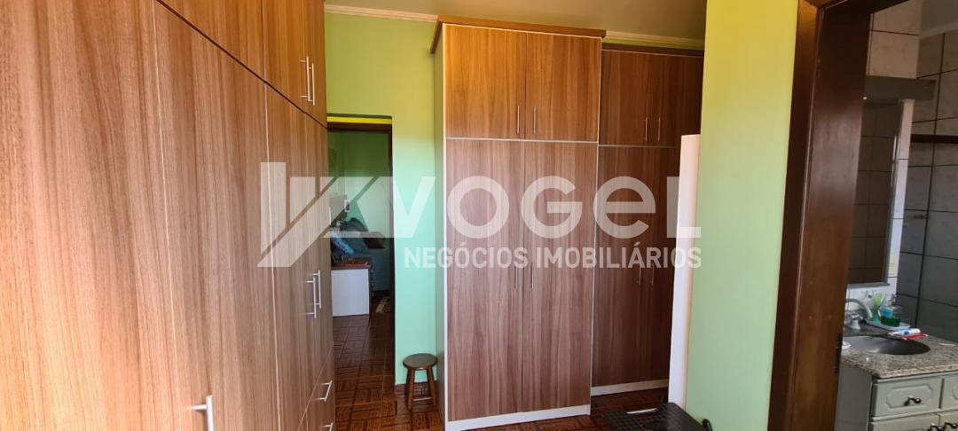 Casa à venda com 3 quartos, 220m² - Foto 24