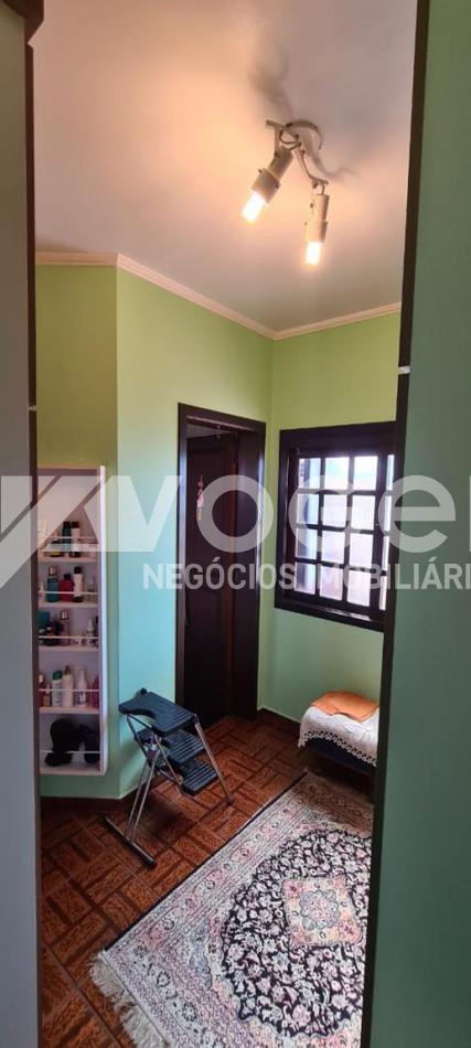 Casa à venda com 3 quartos, 220m² - Foto 27