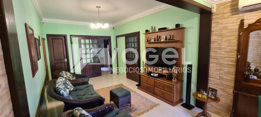 Casa à venda com 3 quartos, 220m² - Foto 41