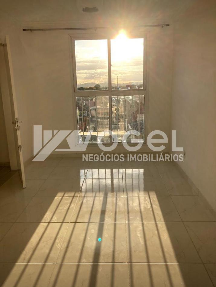 Apartamento à venda com 2 quartos, 66m² - Foto 1