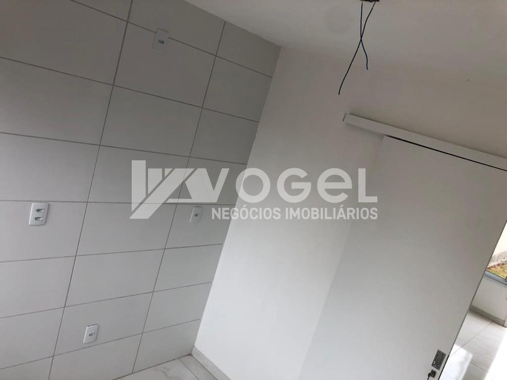 Casa à venda com 2 quartos, 44m² - Foto 2