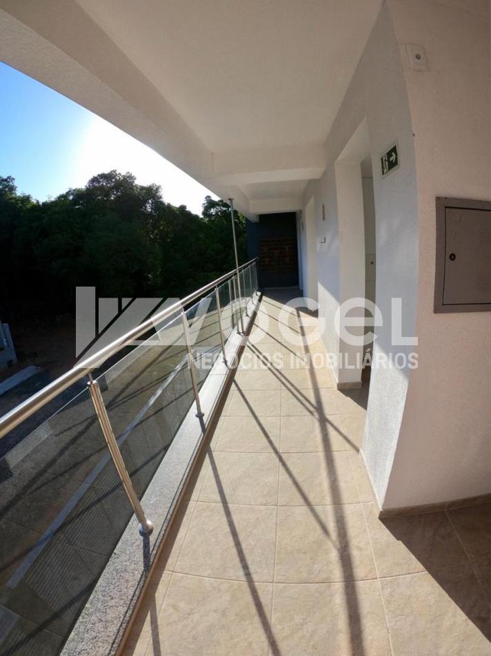 Apartamento à venda com 2 quartos, 95m² - Foto 8