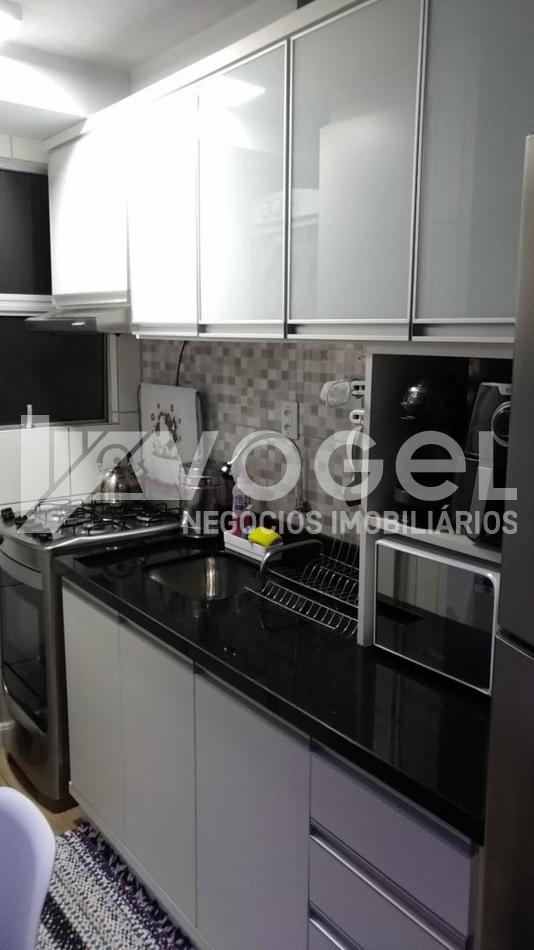 Apartamento à venda com 2 quartos, 49m² - Foto 8