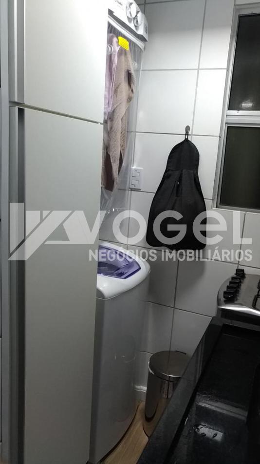 Apartamento à venda com 2 quartos, 49m² - Foto 9