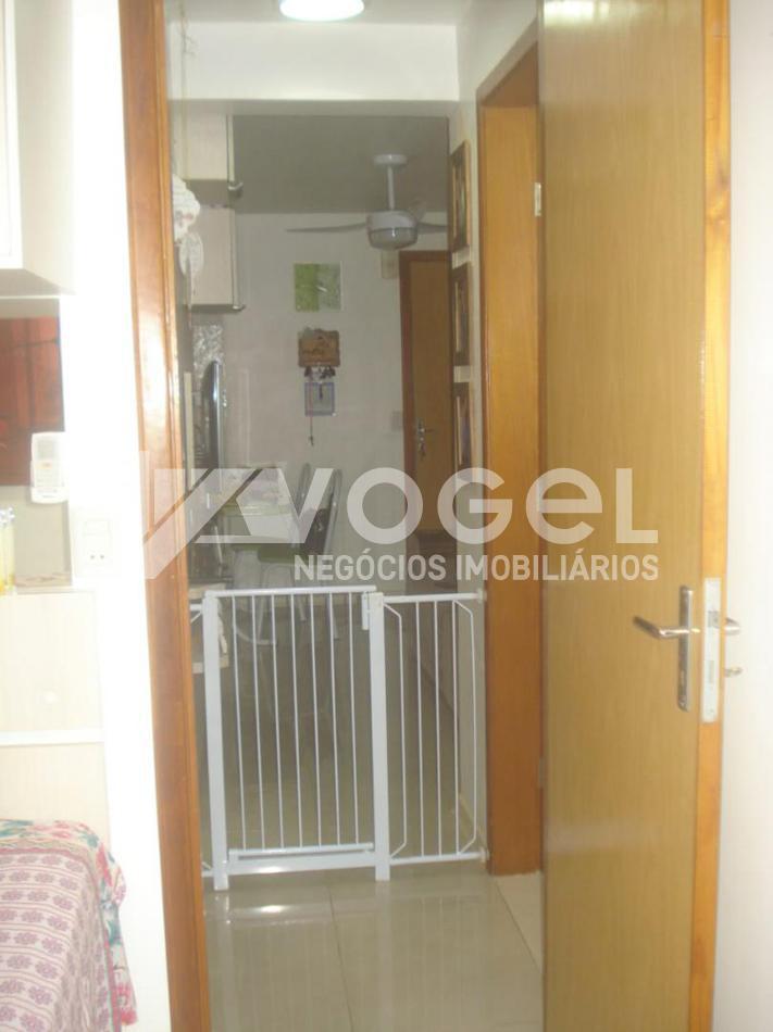 Apartamento à venda com 2 quartos, 49m² - Foto 3