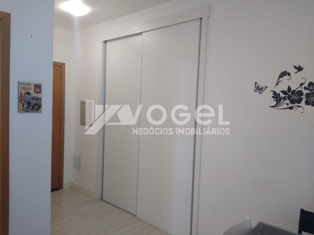 Apartamento à venda com 2 quartos, 85m² - Foto 4