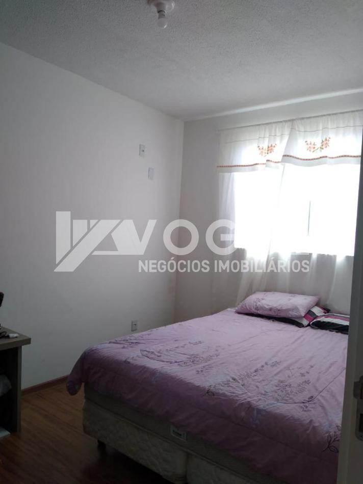 Apartamento à venda com 2 quartos, 55m² - Foto 4