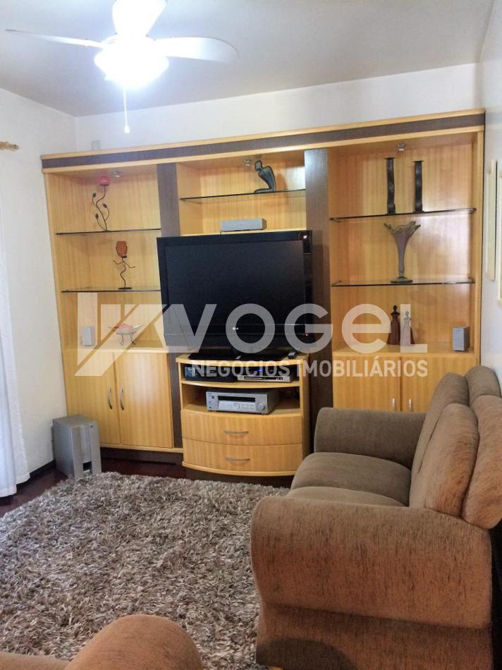 Casa à venda com 3 quartos, 244m² - Foto 14