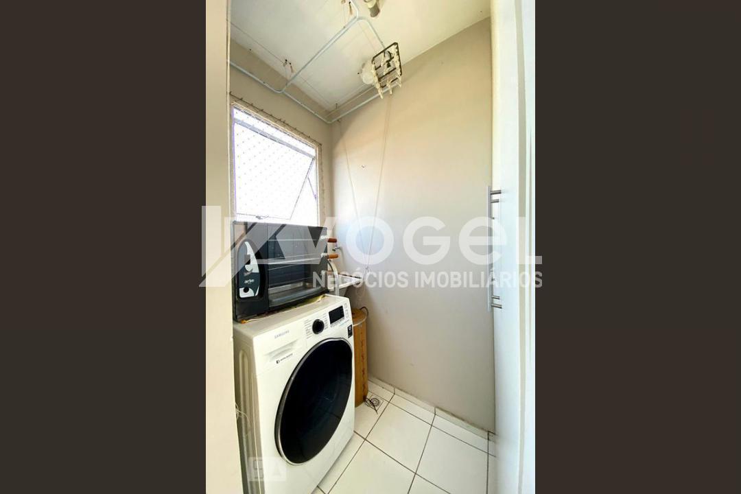 Apartamento à venda com 2 quartos, 56m² - Foto 3