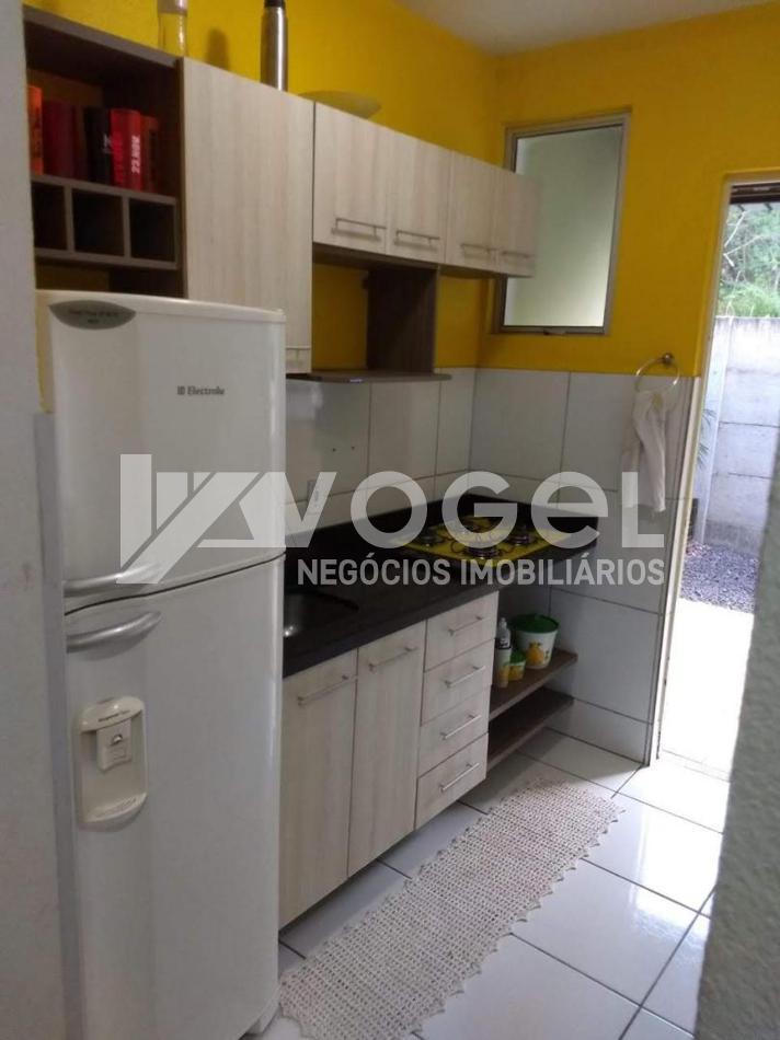 Casa à venda com 2 quartos, 58m² - Foto 26