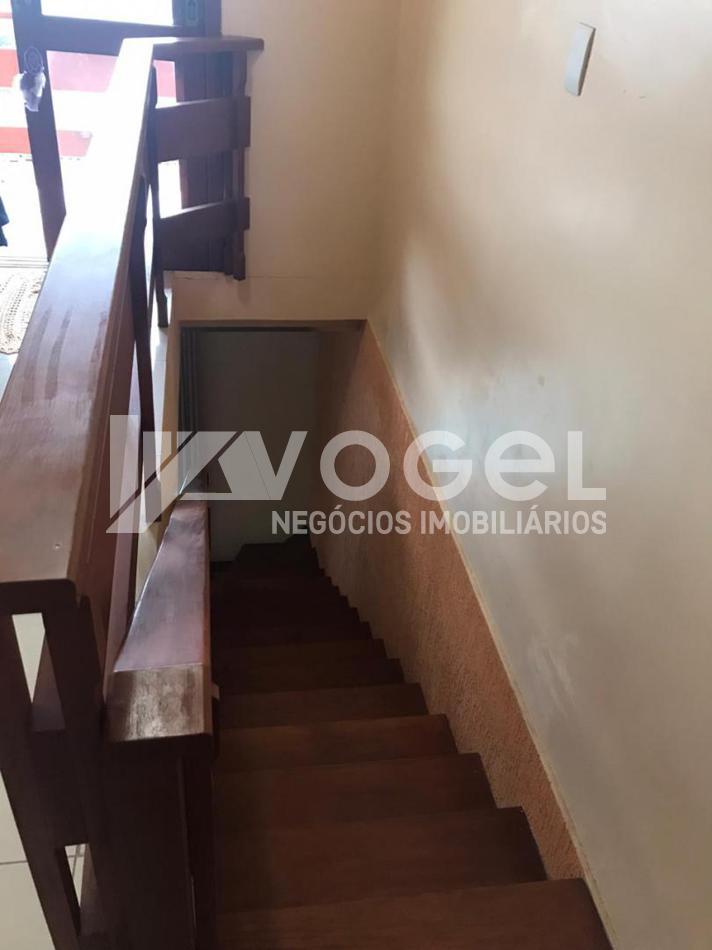 Casa à venda com 3 quartos, 272m² - Foto 14