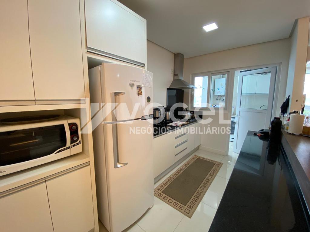 Apartamento à venda com 1 quarto, 132m² - Foto 11