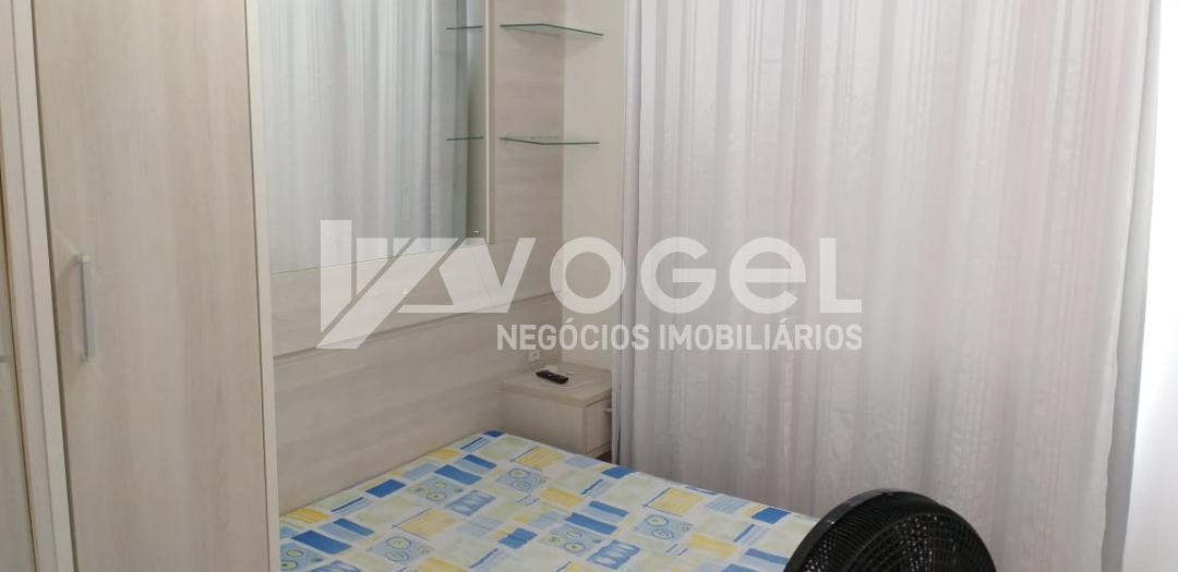 Apartamento à venda com 3 quartos - Foto 18