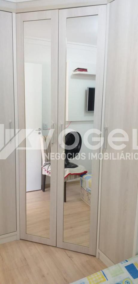 Apartamento à venda com 3 quartos - Foto 25