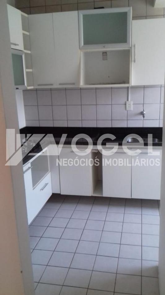 Apartamento à venda com 2 quartos, 47m² - Foto 2