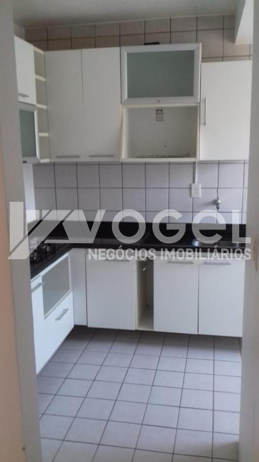 Apartamento à venda com 2 quartos, 47m² - Foto 3