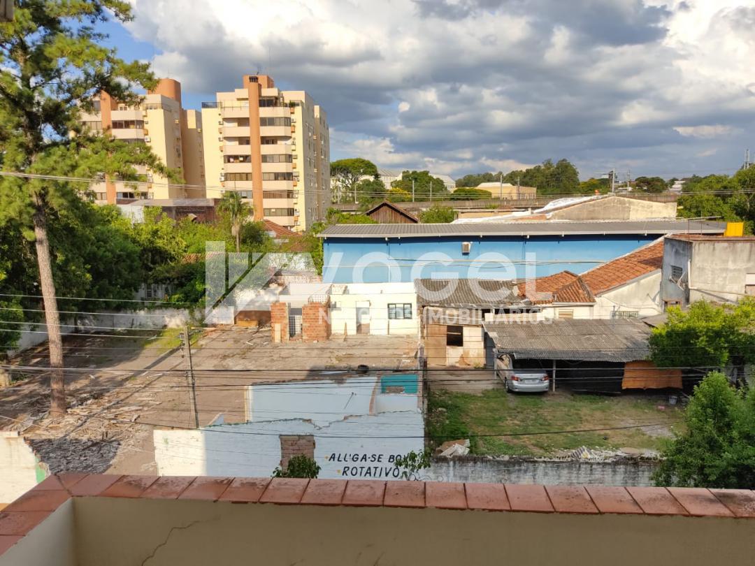 Apartamento à venda com 3 quartos, 149m² - Foto 2