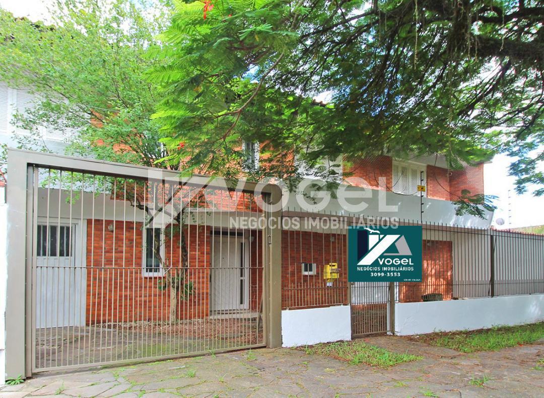 Casa à venda com 4 quartos, 200m² - Foto 1