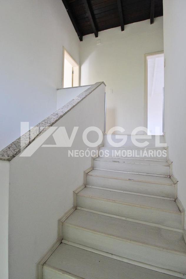 Casa à venda com 4 quartos, 200m² - Foto 12