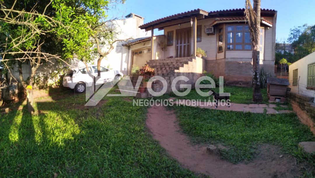 Casa à venda com 2 quartos, 330m² - Foto 1