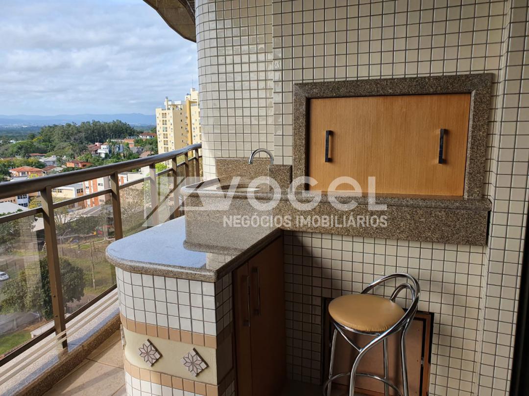 Apartamento à venda com 3 quartos, 245m² - Foto 3