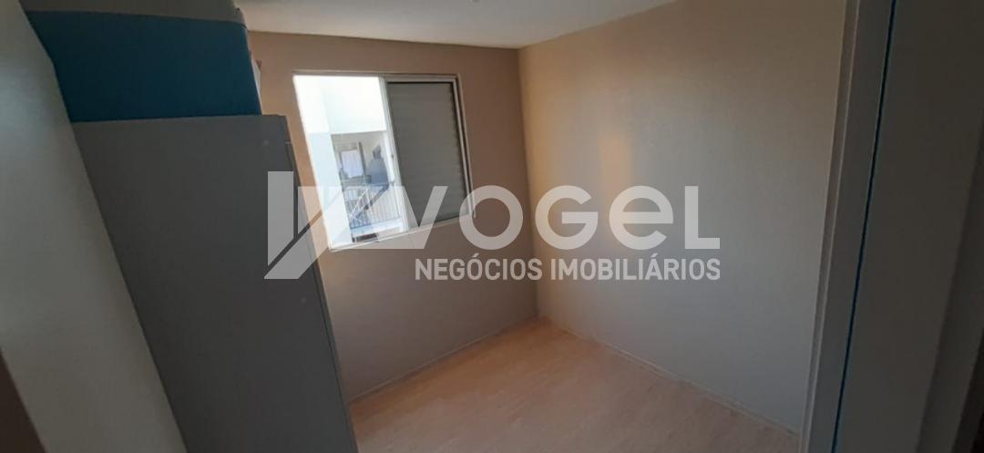 Apartamento à venda com 2 quartos, 72m² - Foto 3