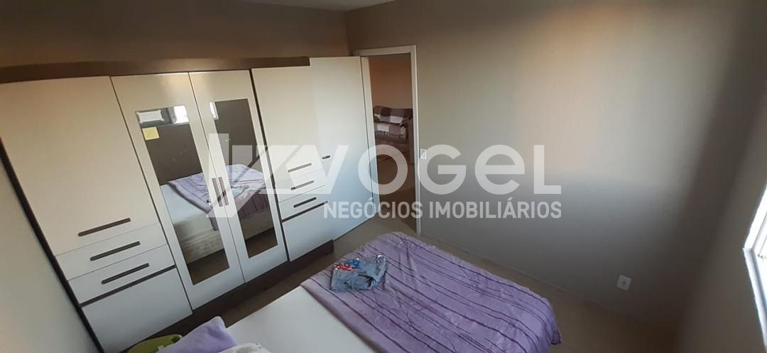 Apartamento à venda com 2 quartos, 72m² - Foto 10